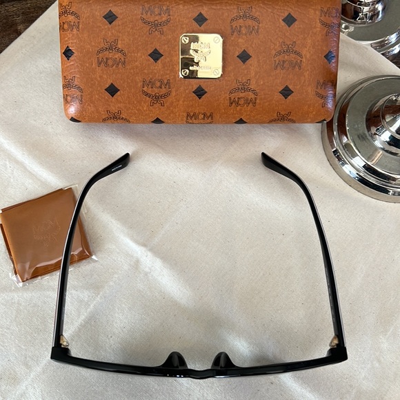 MCM WOMENS SUNGLASSES main image 6